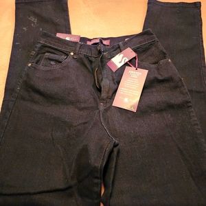 Gloria Vanderbilt jeans